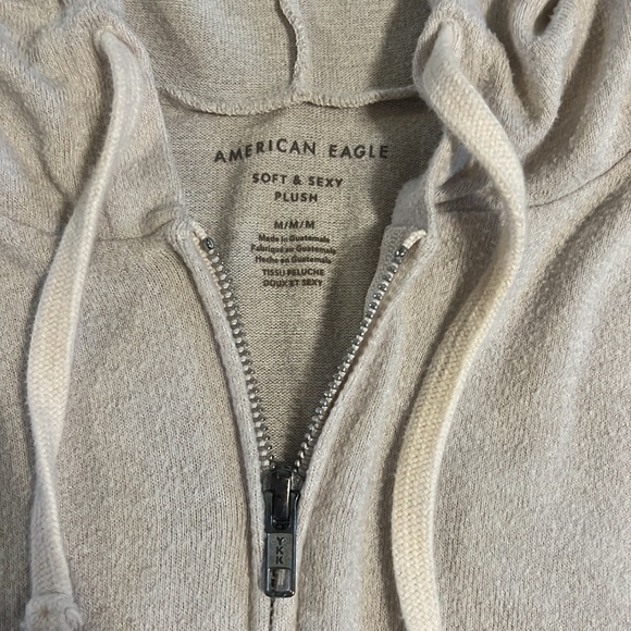 ⭐️ american eagle zip up sweatshirt - Picture 2 of 3